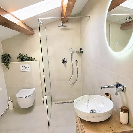 Blu Infinito Apartment&studios Homestay szállás