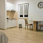 홈스테이 Blu Infinito Apartment&studios *