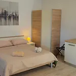 홈스테이 Blu Infinito Apartment&studios 로비니