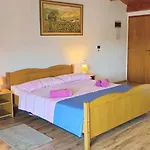 Blu Infinito Apartment&studios Pansiyon *