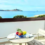 בית אירוח Blu Infinito Apartment&studios רוביני