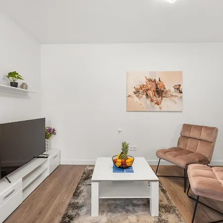 Kwatera prywatna Blu Infinito Apartment&studios