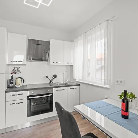 Blu Infinito Apartment&studios Kwatera prywatna Rovinj