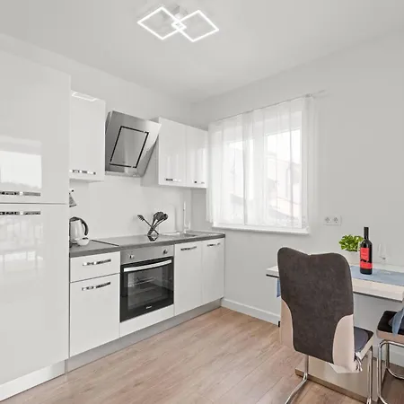 Blu Infinito Apartment&studios Kwatera prywatna *