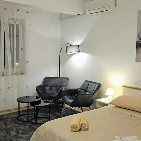 Séjour chez l'habitant Blu Infinito Apartment&studios *