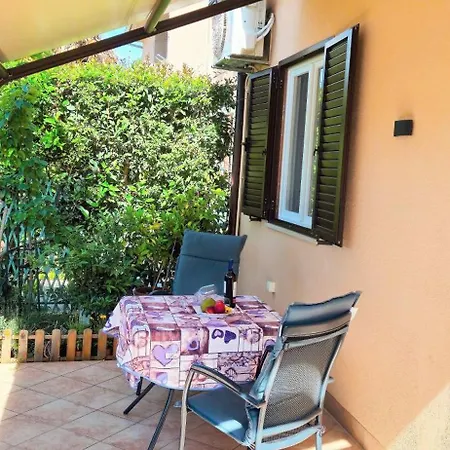 Blu Infinito Apartment&studios Kwatera prywatna