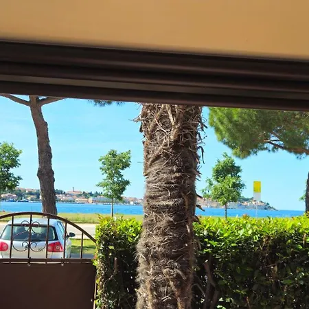 Privatunterkunft Blu Infinito Apartment&studios *