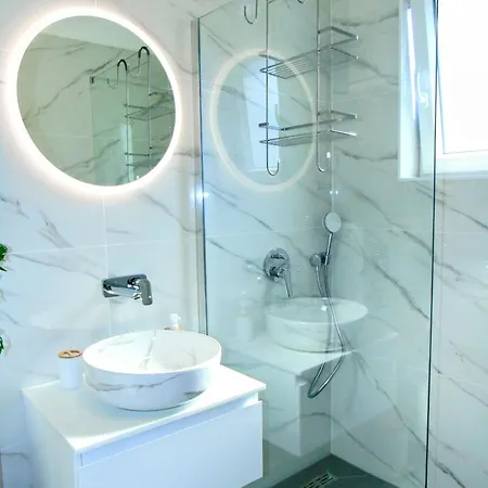 Kwatera prywatna Blu Infinito Apartment&studios