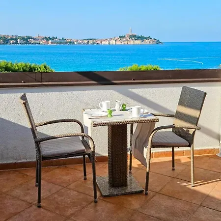 Kwatera prywatna Blu Infinito Apartment&studios *