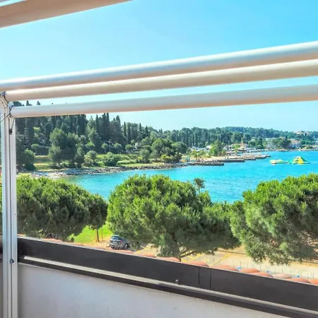 Kwatera prywatna Blu Infinito Apartment&studios