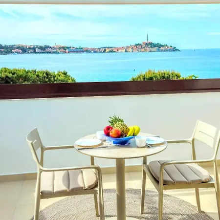 Blu Infinito Apartment&studios