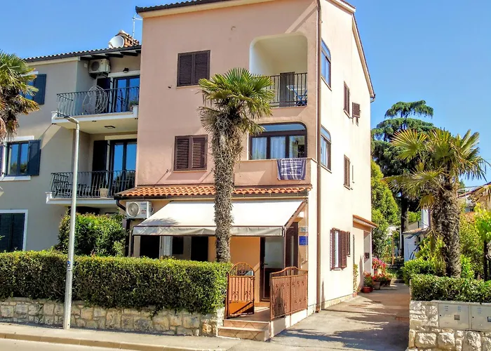 Blu Infinito Apartment&studios *